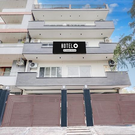Super Hotel O Sector 43 Gurgaon Exterior photo